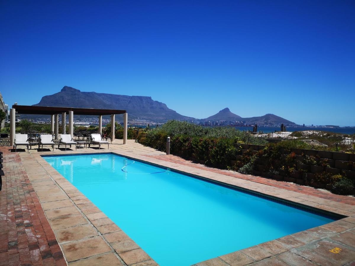 Cape Town Family Beachfront Apartment Leisure Bay Exterior photo